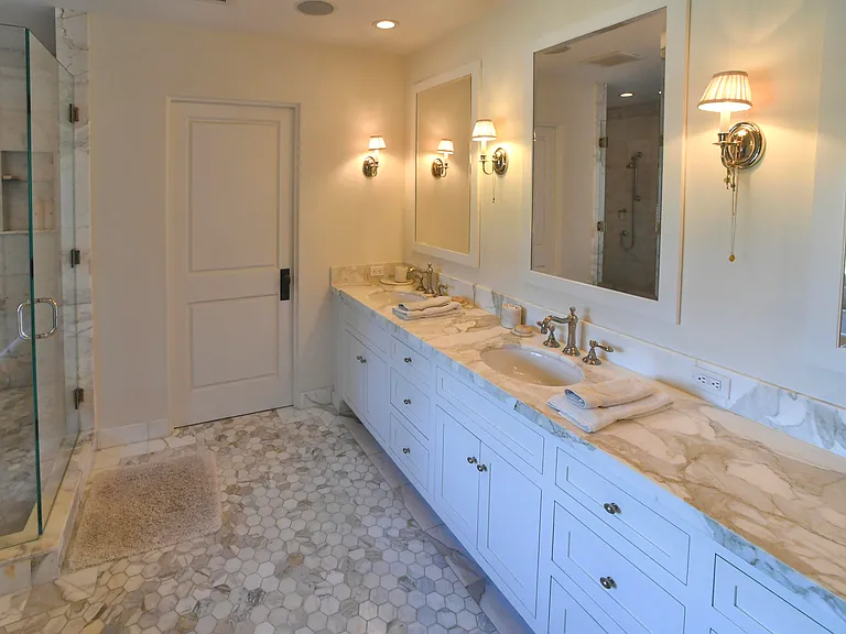 580 Parra Grande Ln — Photo 14