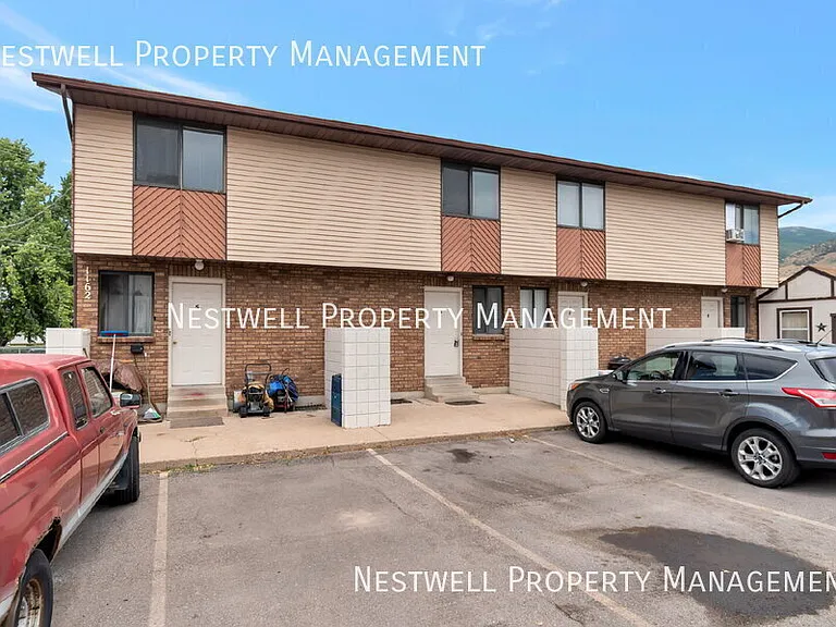 1162 N 200 W #6 — Photo 14