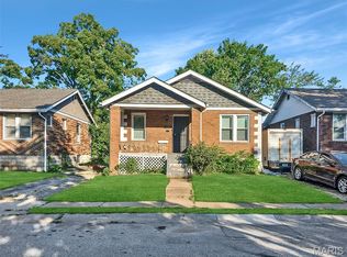 1487 Engelholm Ave, Saint Louis, MO 63133