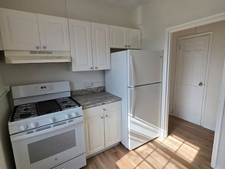 734 N Terrace St — Photo 1