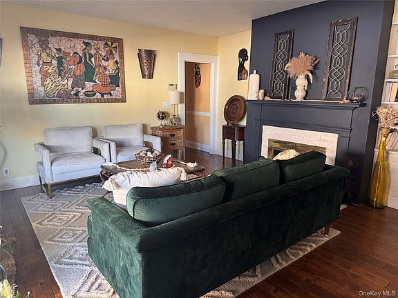 2nd image of 18718 Hilburn Avenue