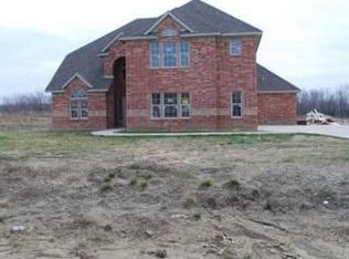 3350 Serene Dr, Midlothian, TX 76065