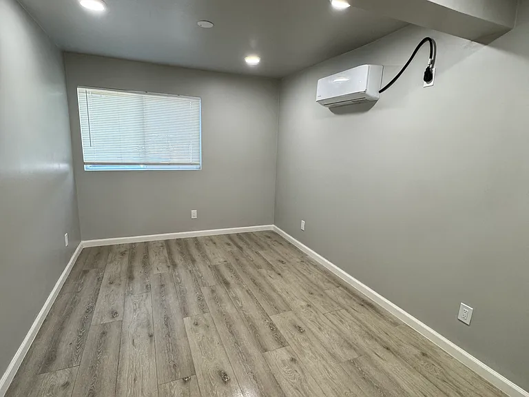 704 Fulton St #8 — Photo 10