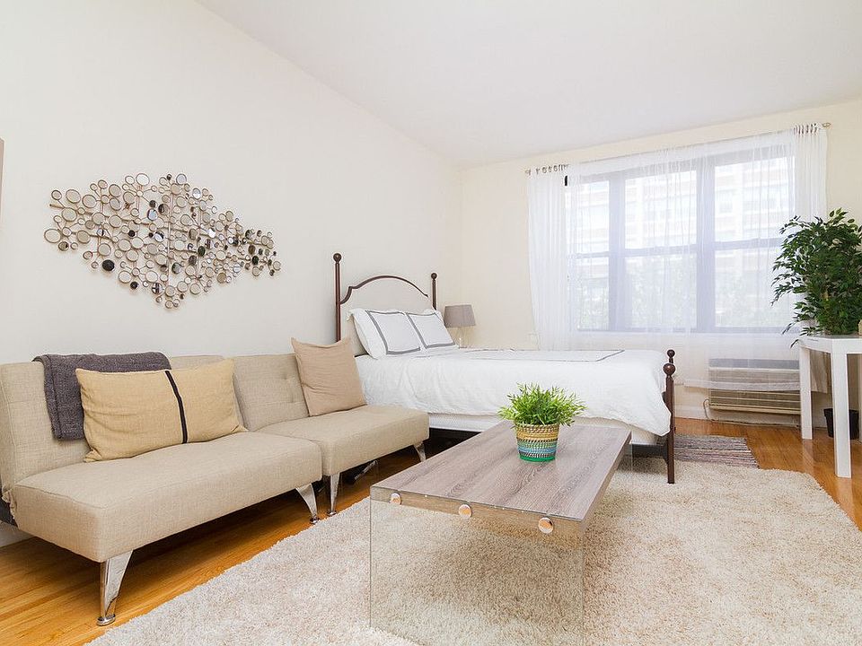 1st image of 338 E 14th St #1