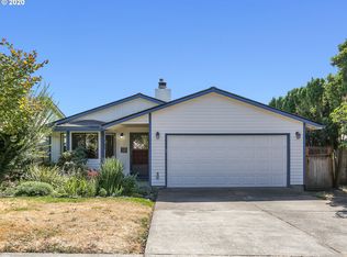 6302 SE Lincoln St, Portland, OR 97215