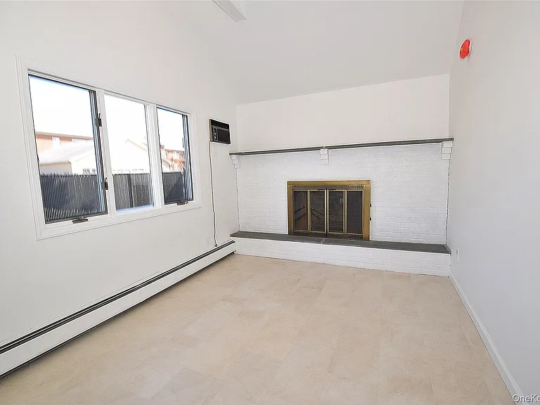 27 N Lewis Pl — Photo 11