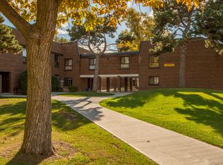 282 Silverstone Dr #691A39AD1, Toronto, ON M9V3J4