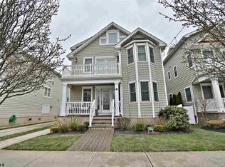 18 N Brunswick Ave, Margate City, NJ 08402