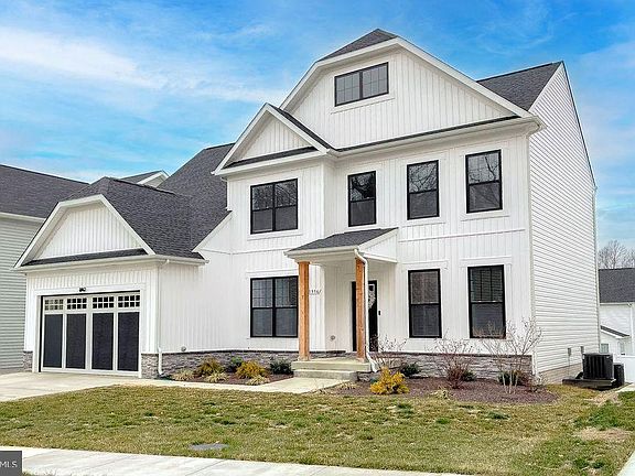 4th image of 41536 Fairwood Ct