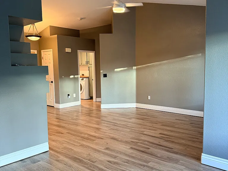 4437 Crimson Leaf Dr — Photo 8
