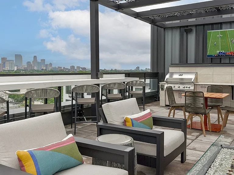 The Bohen Apartments — Photo 13