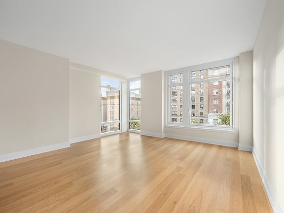 4th image of 218 W 103rd St #5C