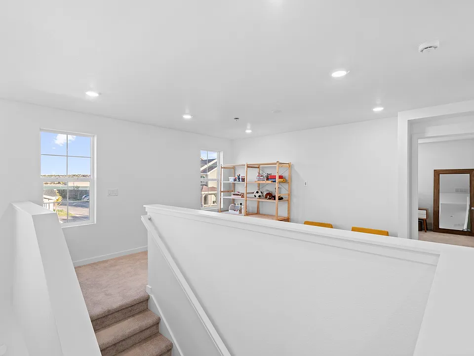 660 Eldorado Dr