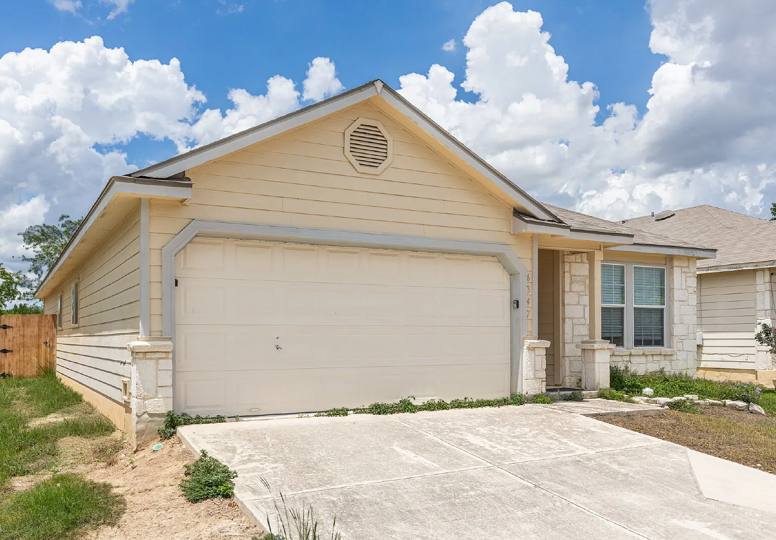 3 bed, 2.0 bath, 1672 sqft, $1,700 — Photo 3