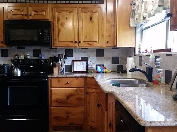 3rd image of 514 W Drew St