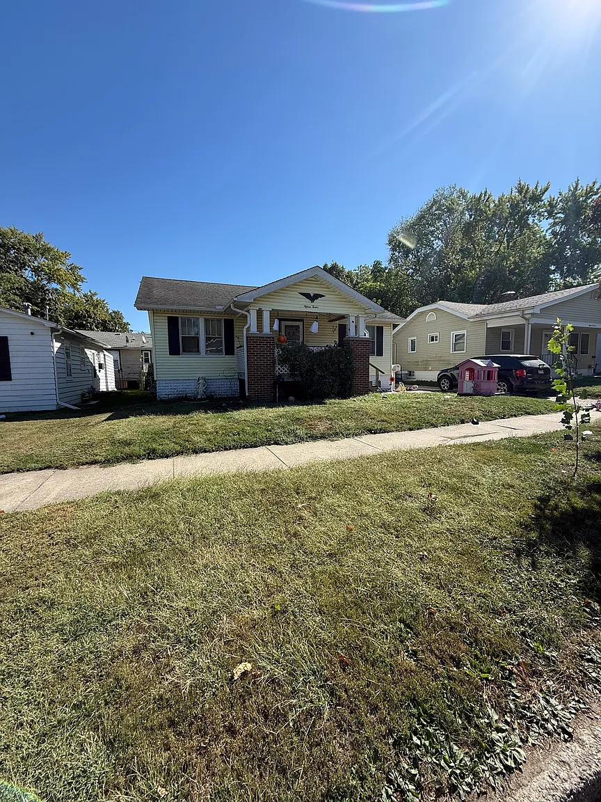 1512 N Walnut Grove Ave photo 1