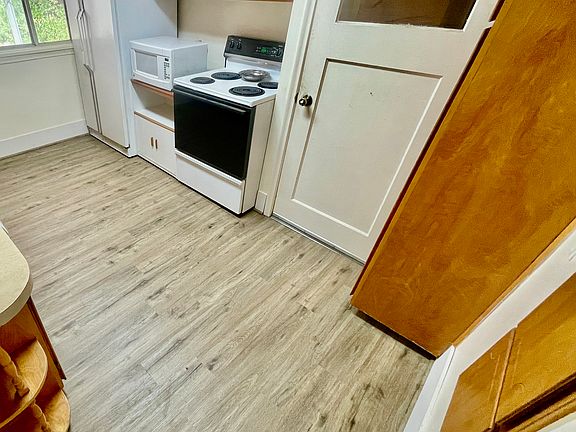 2nd image of 1504 W 2700 S