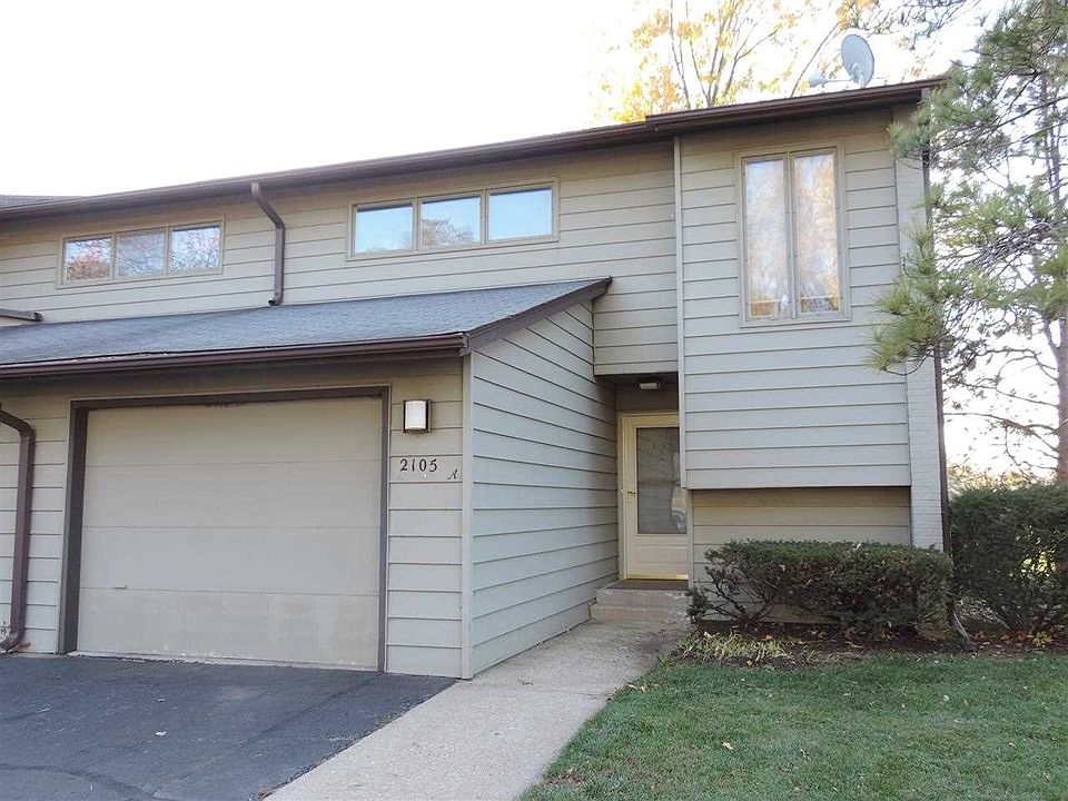 1st image of 2105A Croydon Ave