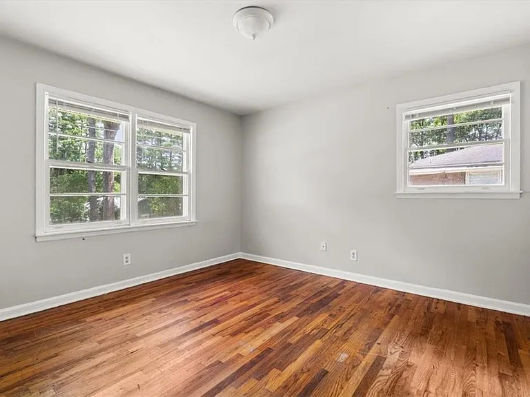 190 Opal Dr — Photo 10