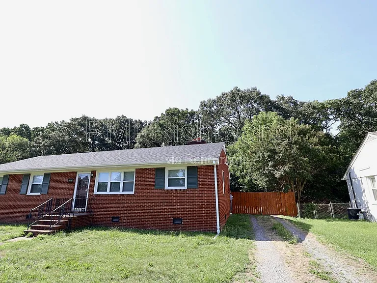 5601 Eunice Dr — Photo 4