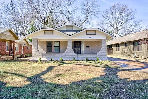 3 bed, 1347 sqft, $3,800 — Photo 1