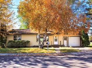 116 E Oak Ave, Frazee, MN 56544
