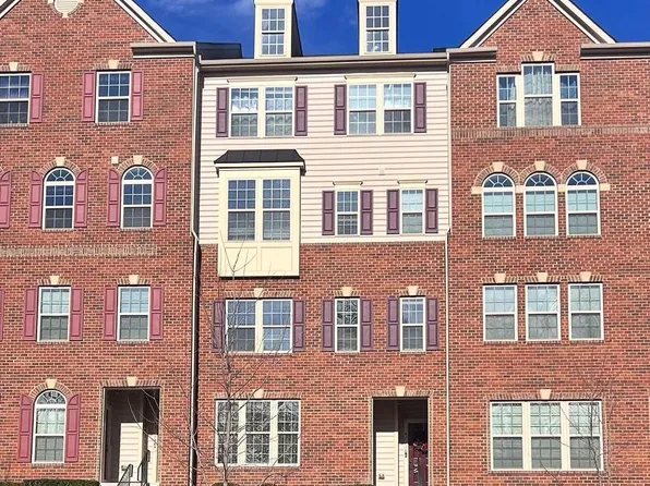42116 Winning Glory Dr, Aldie, VA 20105