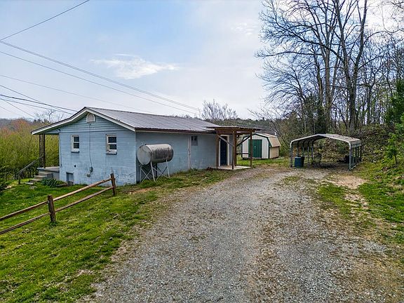 2nd image of 19 Scenic Heights Dr