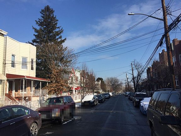 4th image of 2222 Story Ave
