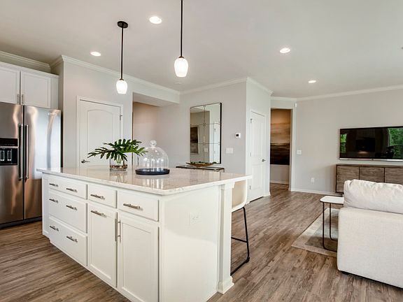 Spacious Kitchen