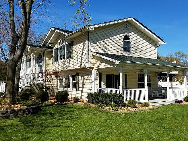 1st image of 28 Alton Ave