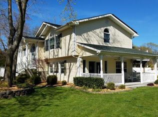 28 Alton Ave, Greenlawn, NY 11740