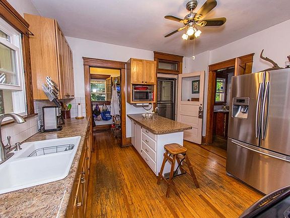 3rd image of 51 N Highland Ave
