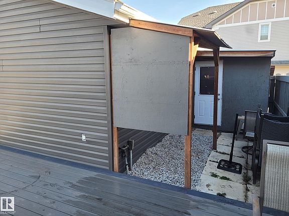 5th image of 1007 162nd St SW