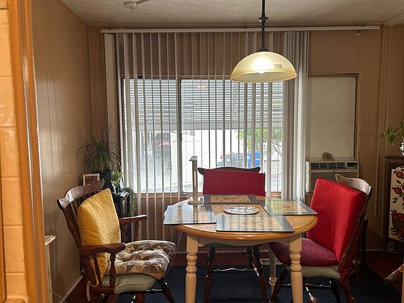 4th image of 1020 Mountain Ave