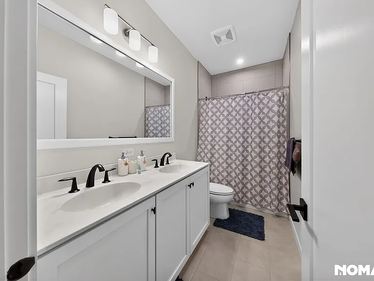 1138 E Lock Rd — Photo 14