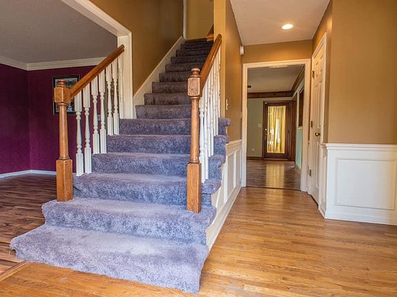 5th image of 2908 S Viking Ct