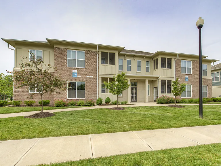 Highpointe on Meridian — Photo 18
