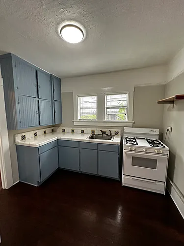 3020-24 Ivy St #3024 Photo 1