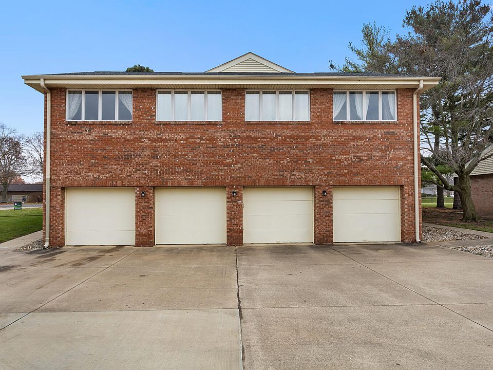 1 Fields E 1, Champaign, IL 61822 Zillow