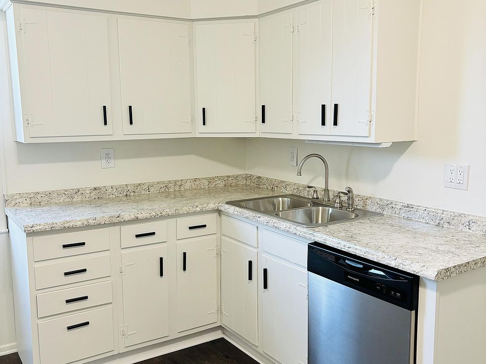 1st image of 14 N Tremont Ave #1