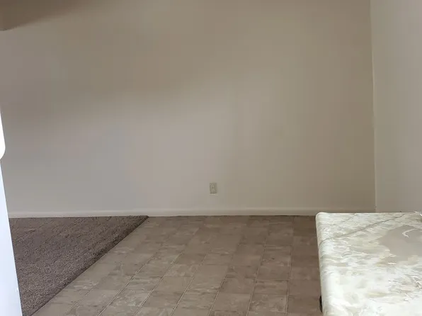 1440 Fir Avenue, 1440 Fir Ave #1440F-A06, Crete, NE 68333