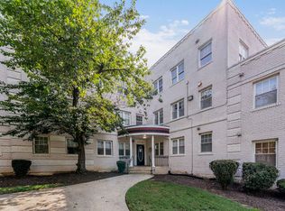 3876 9th St SE APT 301, Washington, DC 20032