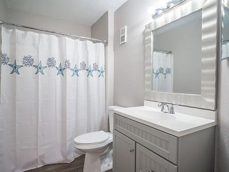 7280 Westpointe Blvd #813 — Photo 11