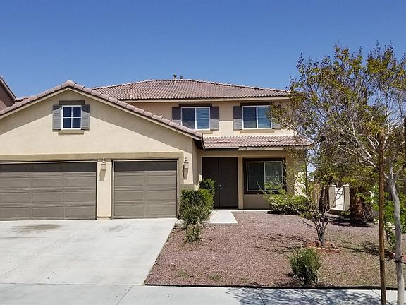 2nd image of 14290 Desert Rose St