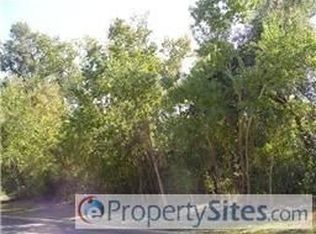 103 Lilac Ln, Baytown, TX 77520