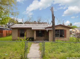302 E Carson St, San Antonio, TX 78208