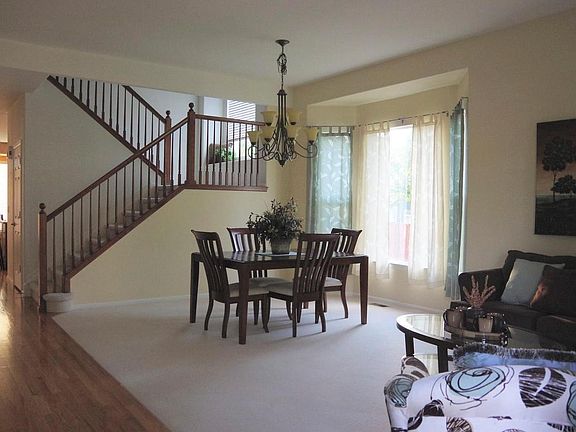 Formal Dining/Living Room