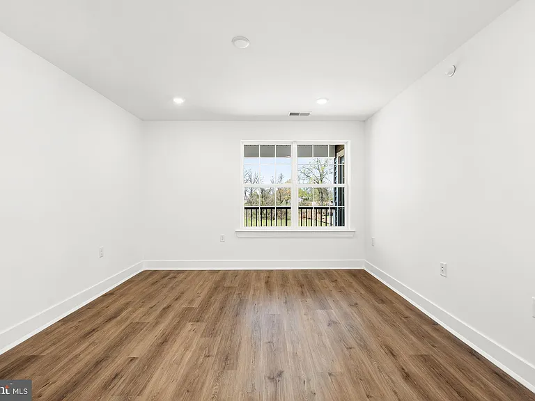 2307 Prince Hall Dr — Photo 12