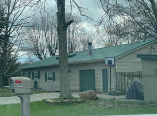 2643 Spring St, Bethel, OH 45106